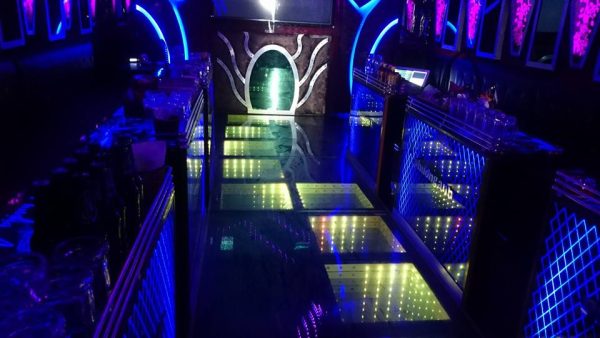Thi công phòng karaoke đẹp 1006