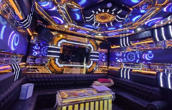 Phòng hát gia đình VIP có cần tiêu âm không?