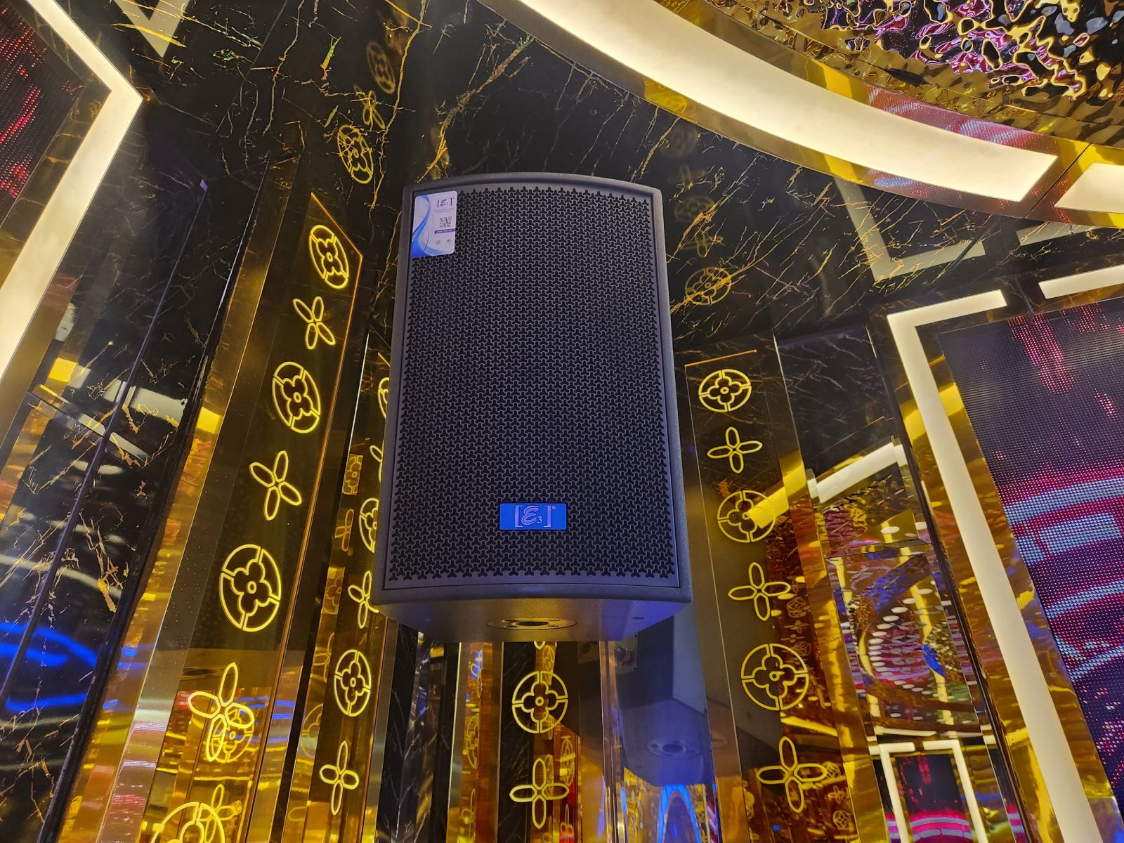 Loa E3 FU-12 – Trái tim của âm thanh sống động