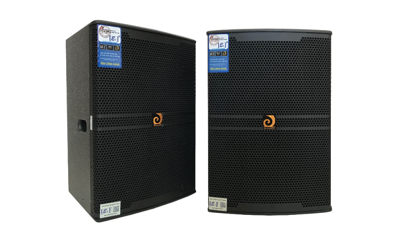 Loa De Acoustics MH12 được bố trí 3 cặp, mỗi loa có công suất 350W