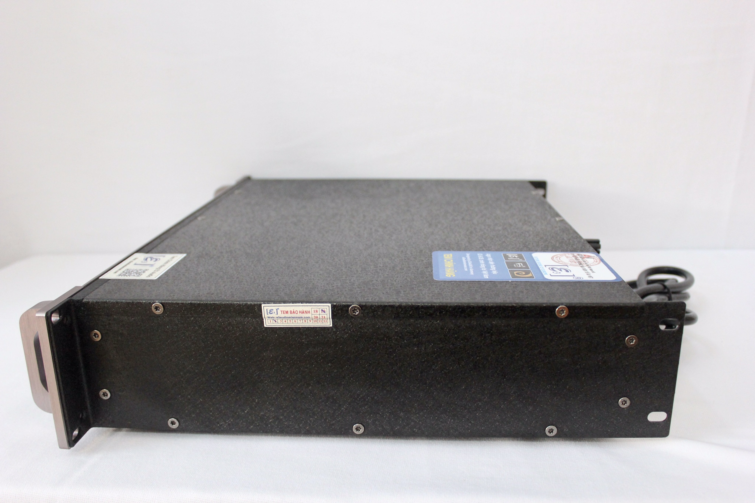 Hướng dẫn bảo trì cục đẩy công suất E3 F2500
