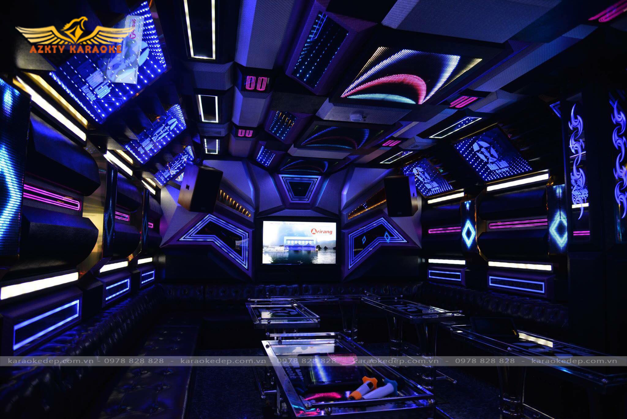 Cách decor phòng karaoke tối giản hiệu quả